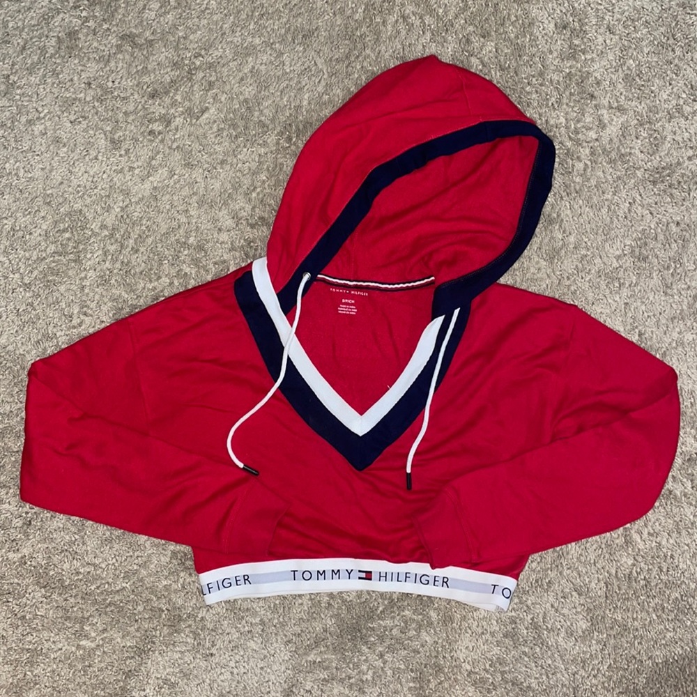 Tommy Hilfiger cropped hoodie